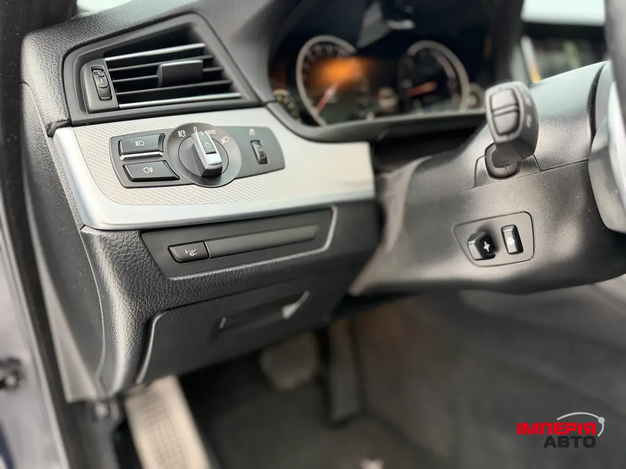 BMW 5 серії - фото 8