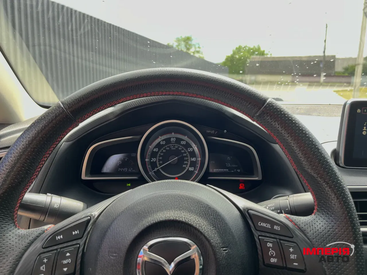 Mazda 3 - фото 10