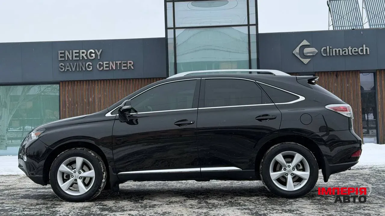 Lexus RX - фото 5