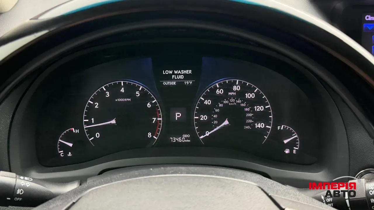 Lexus RX - фото 28