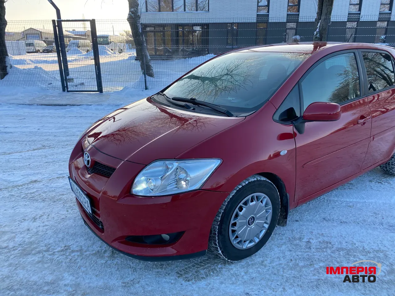 Toyota Auris - фото 8