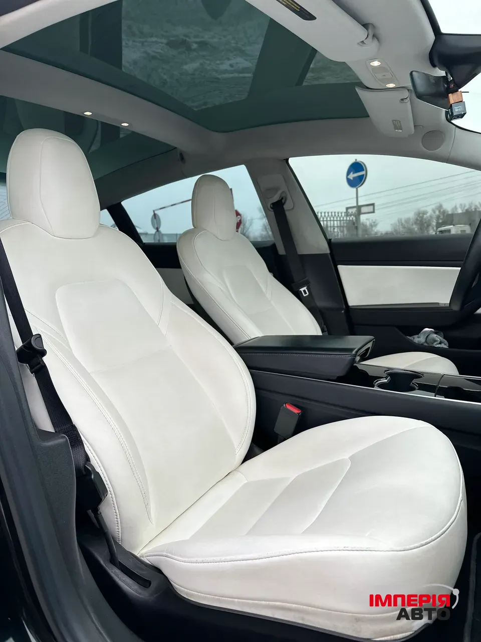 Tesla Model 3 - фото 15