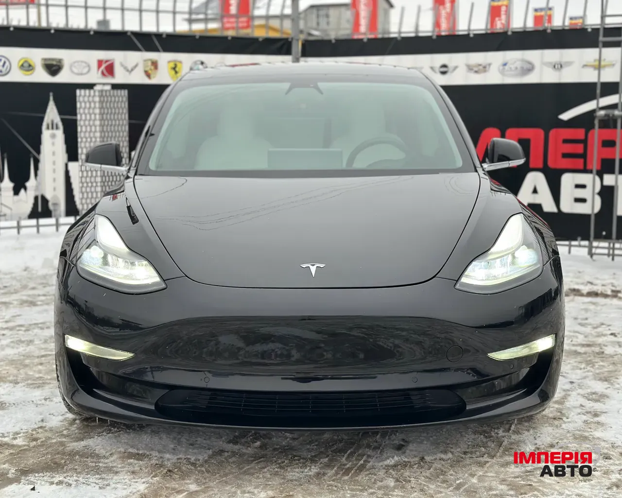 Tesla Model 3 - фото 2