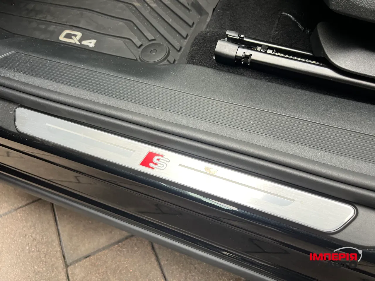 Audi Q4 e-tron - фото 15