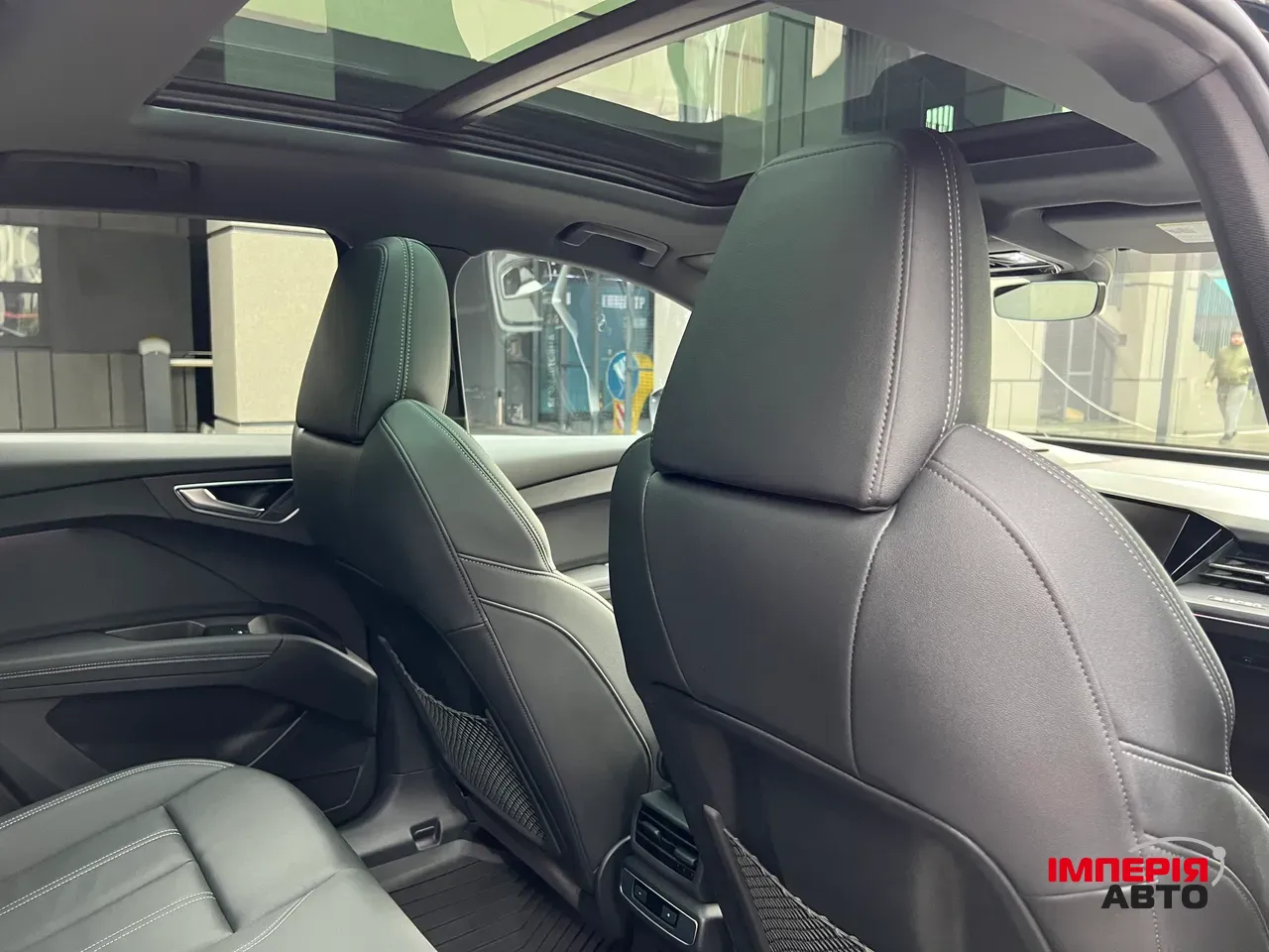 Audi Q4 e-tron - фото 39