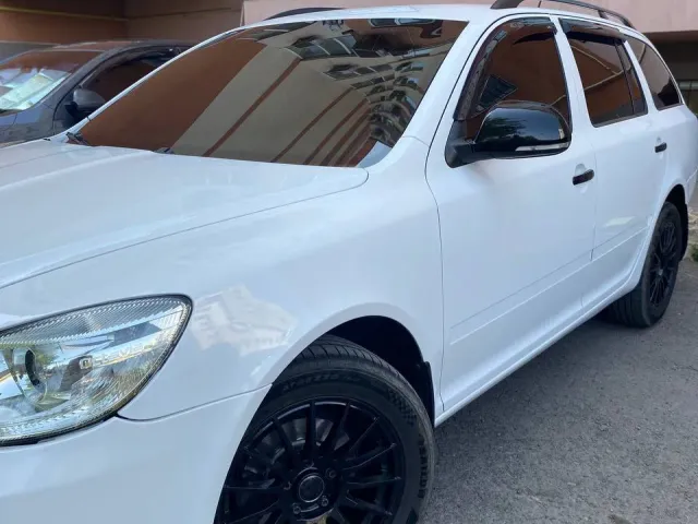 Skoda Octavia - фото 2