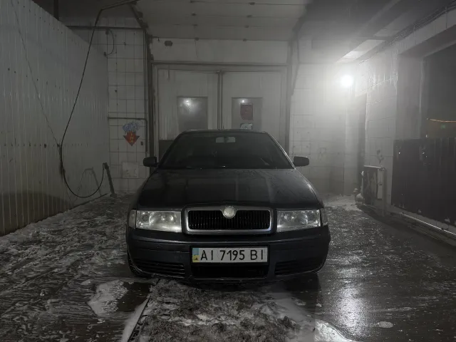 Skoda Octavia - фото 2