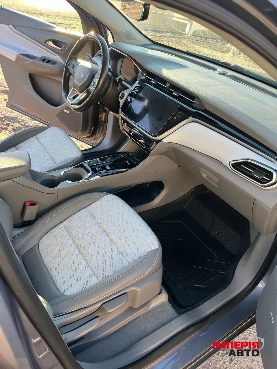 Chevrolet Bolt EUV - фото 7