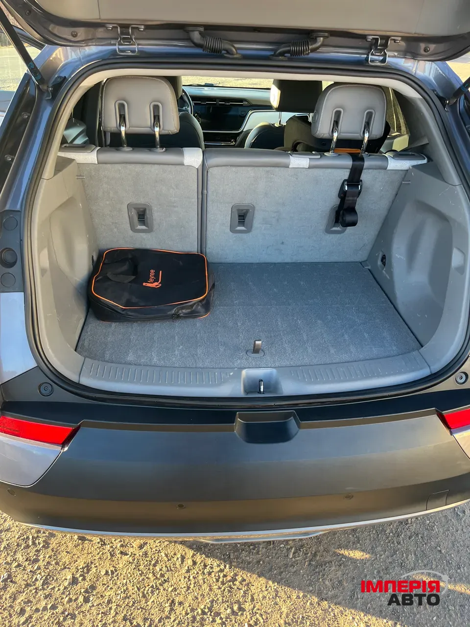 Chevrolet Bolt EUV - фото 9