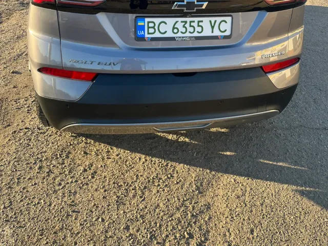 Chevrolet Bolt EUV - фото 2