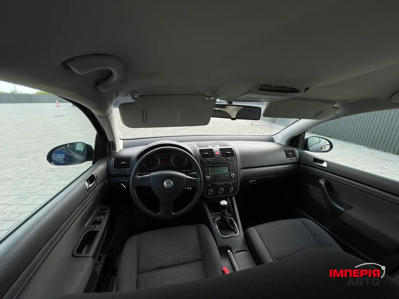 Volkswagen Golf - фото 9