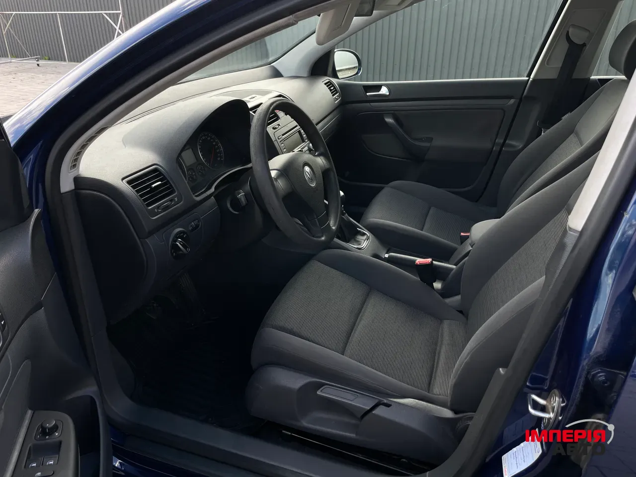 Volkswagen Golf - фото 13