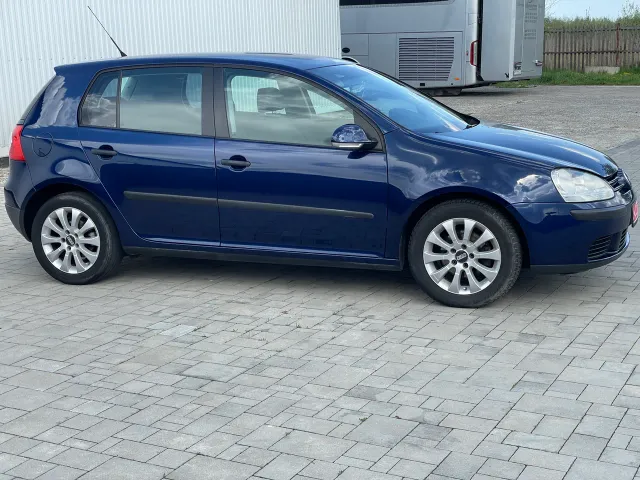 Volkswagen Golf - фото 3