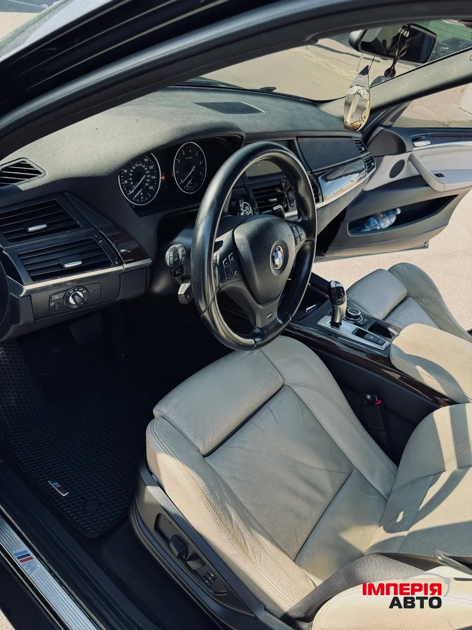 BMW X5 - фото 10