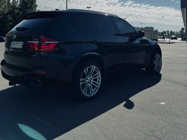 BMW X5 - фото 4