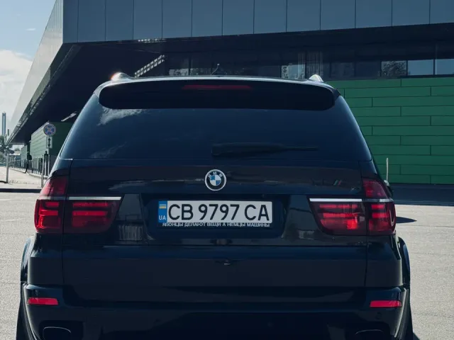 BMW X5 - фото 5