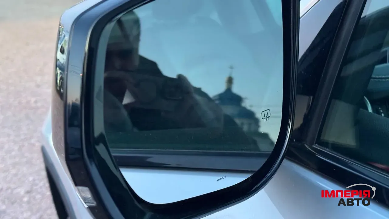 Jeep Grand Cherokee - фото 13