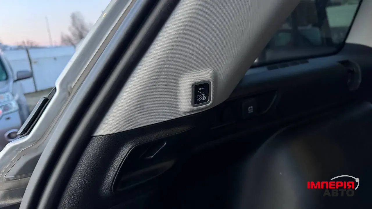 Jeep Grand Cherokee - фото 35