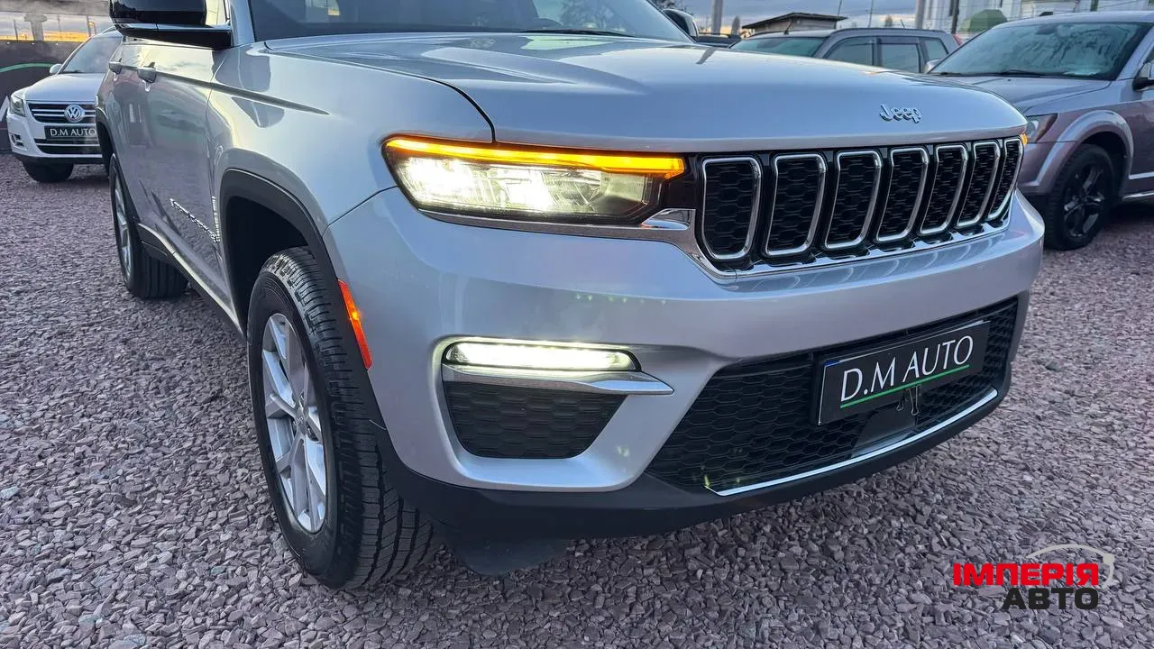 Jeep Grand Cherokee - фото 3