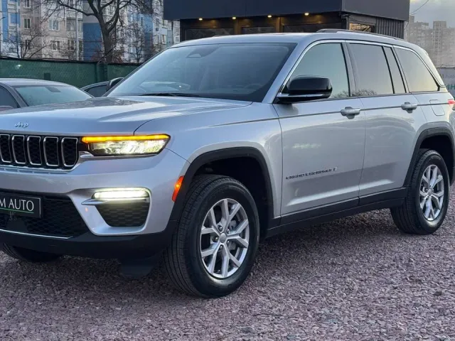 Jeep Grand Cherokee - фото 1
