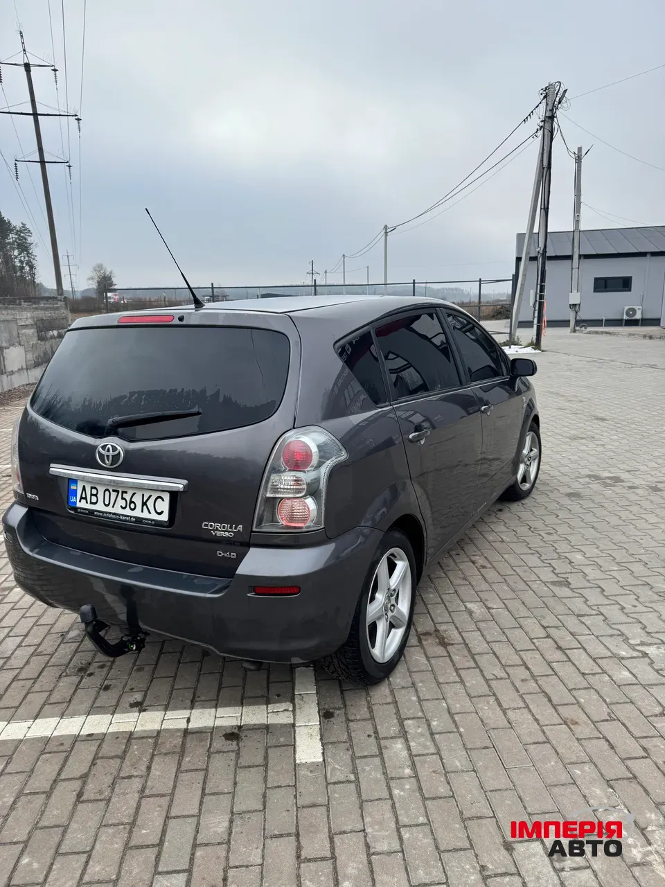 Toyota Corolla Verso - фото 8