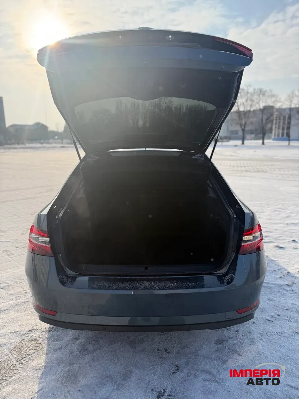 Skoda Superb - фото 5