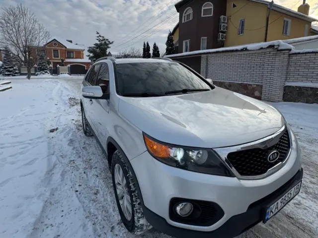 Kia Sorento - фото 1