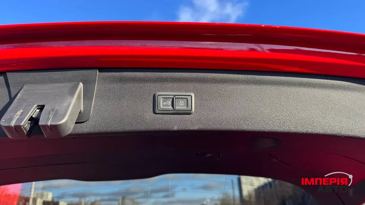 Audi Q3 - фото 31