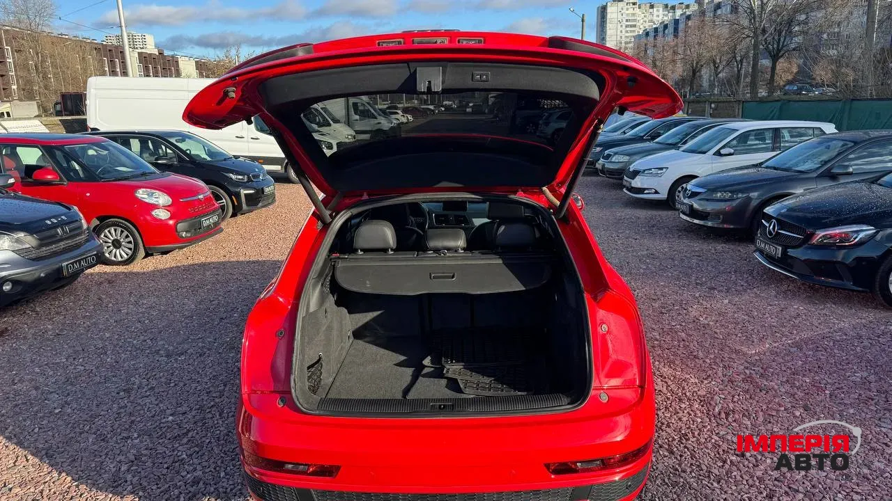 Audi Q3 - фото 30