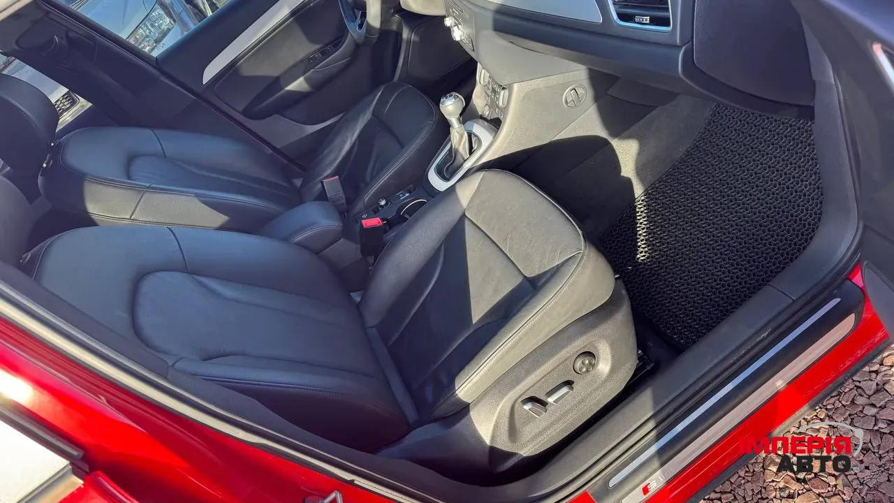 Audi Q3 - фото 26