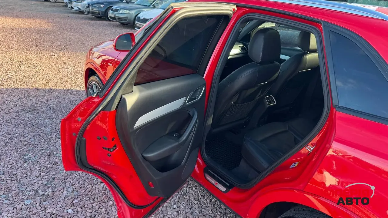 Audi Q3 - фото 27