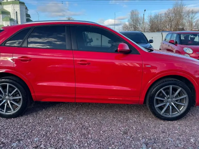 Audi Q3 - фото 3