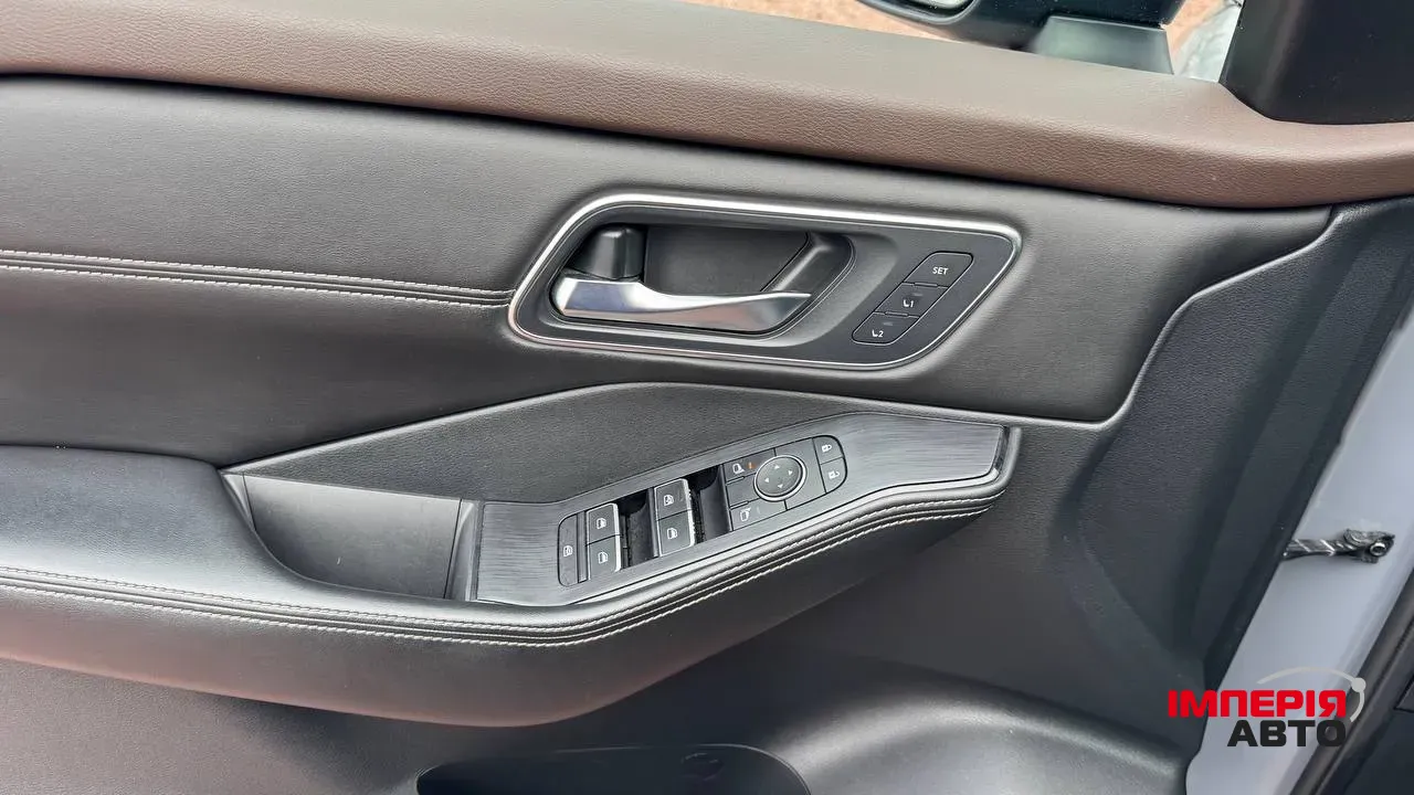 Nissan Rogue - фото 21