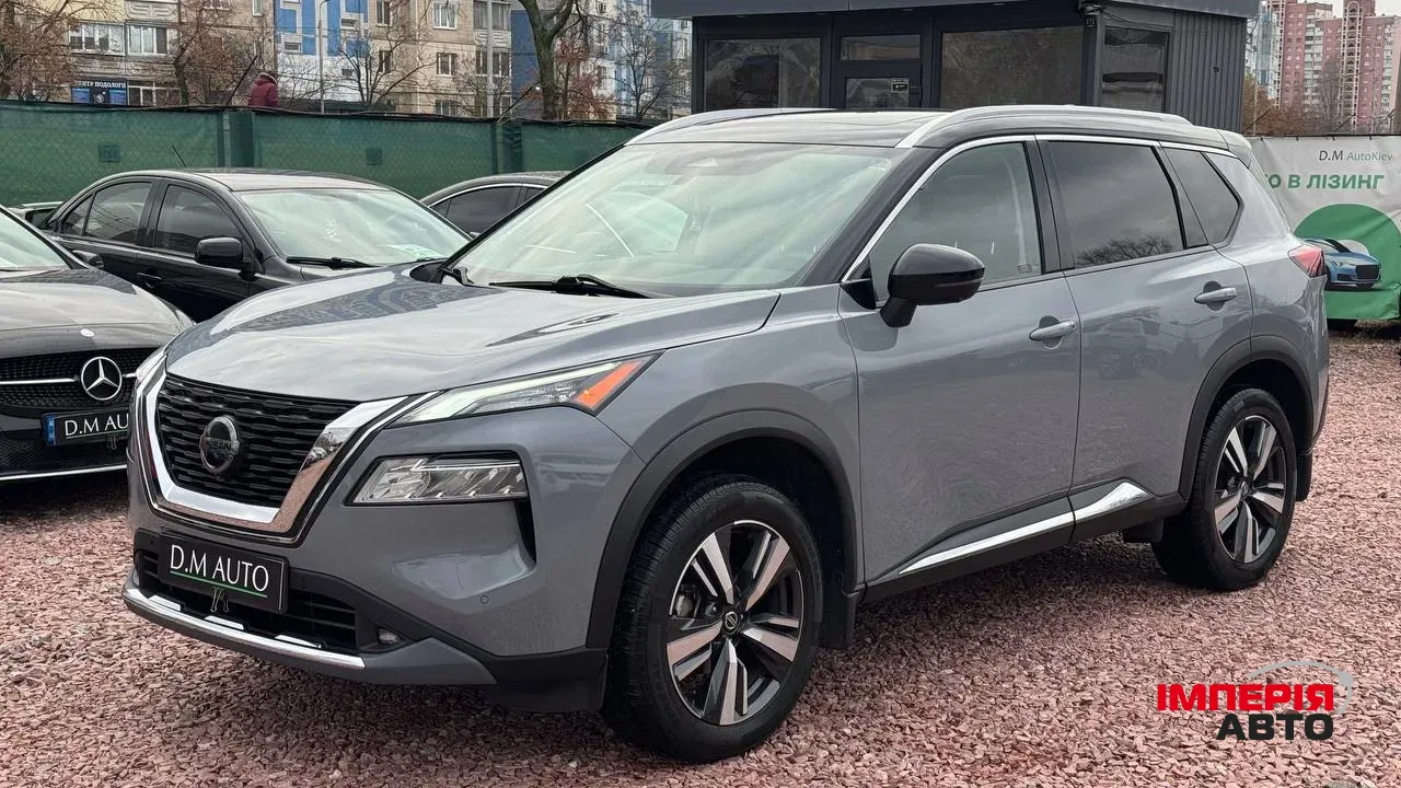 Nissan Rogue - фото 1