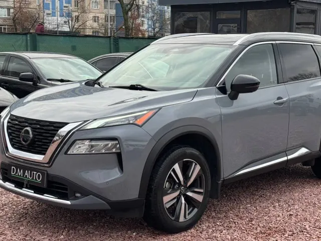 Nissan Rogue - фото 1