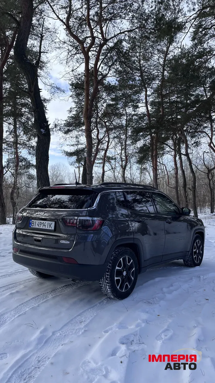 Jeep Compass - фото 7