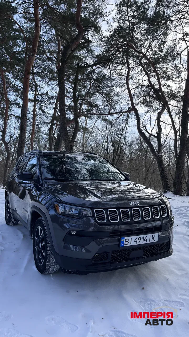 Jeep Compass - фото 2
