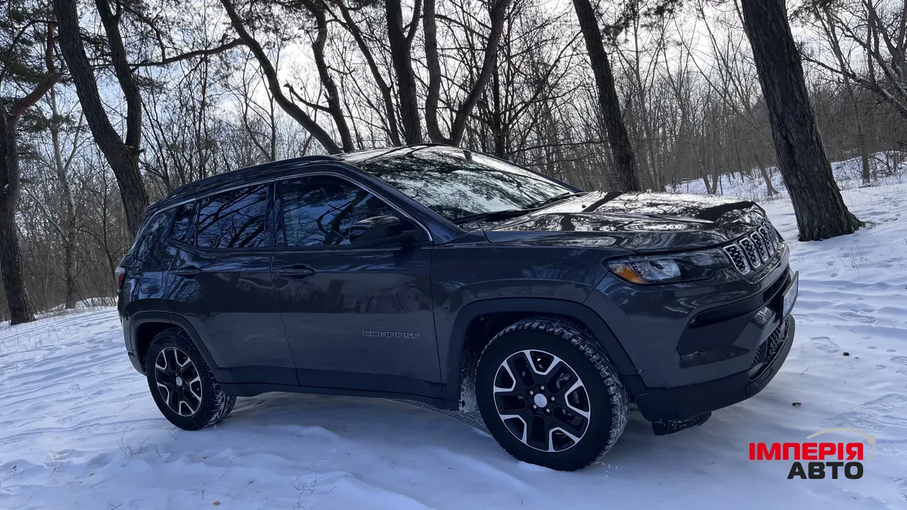 Jeep Compass - фото 6