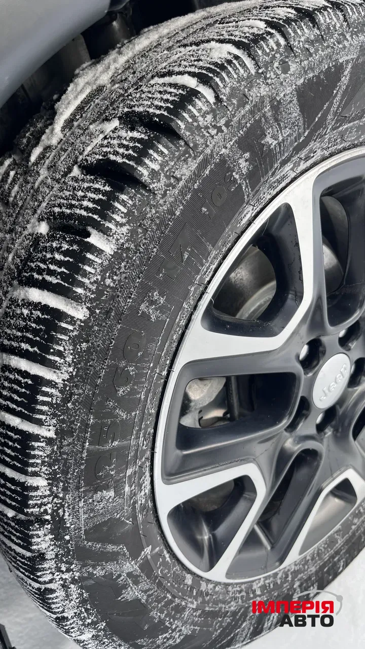 Jeep Compass - фото 10