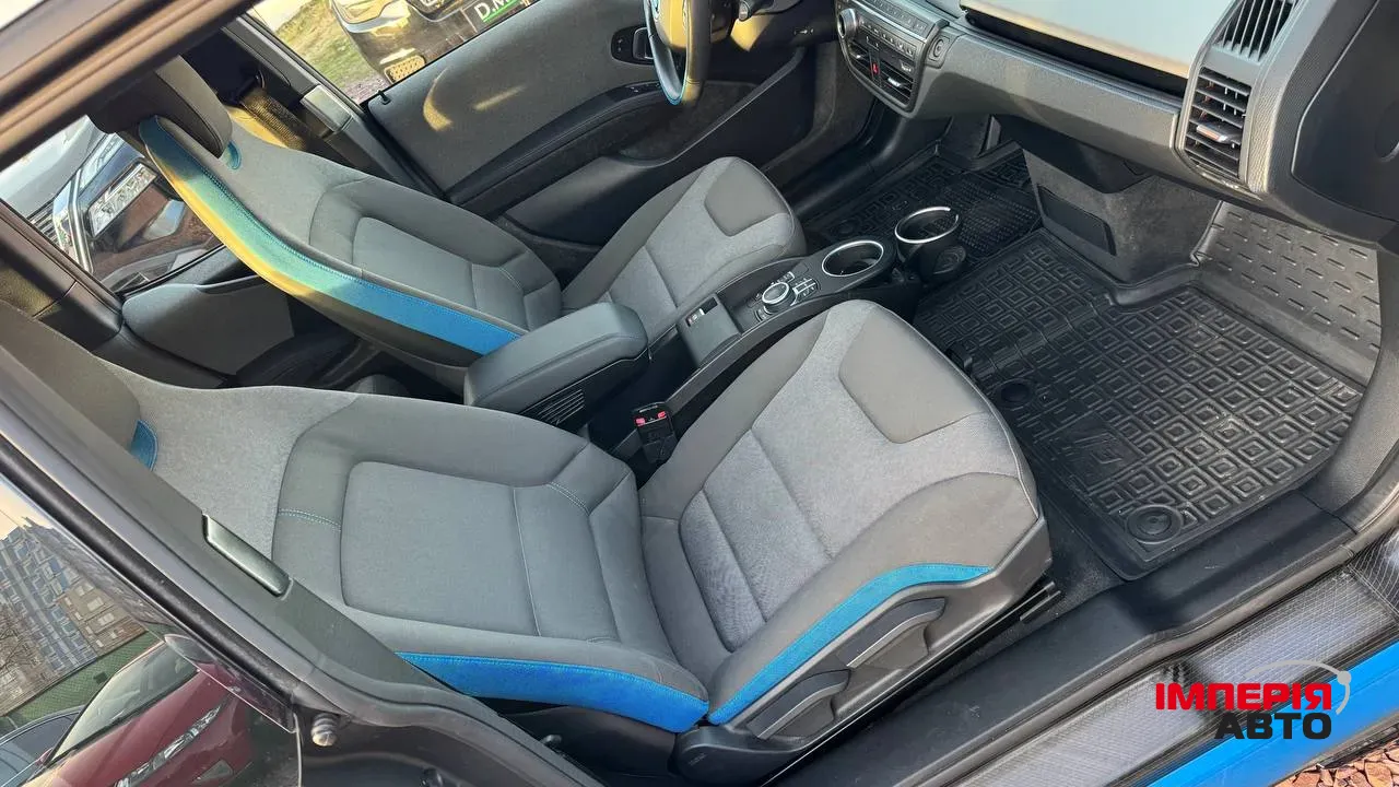 BMW i3 - фото 25