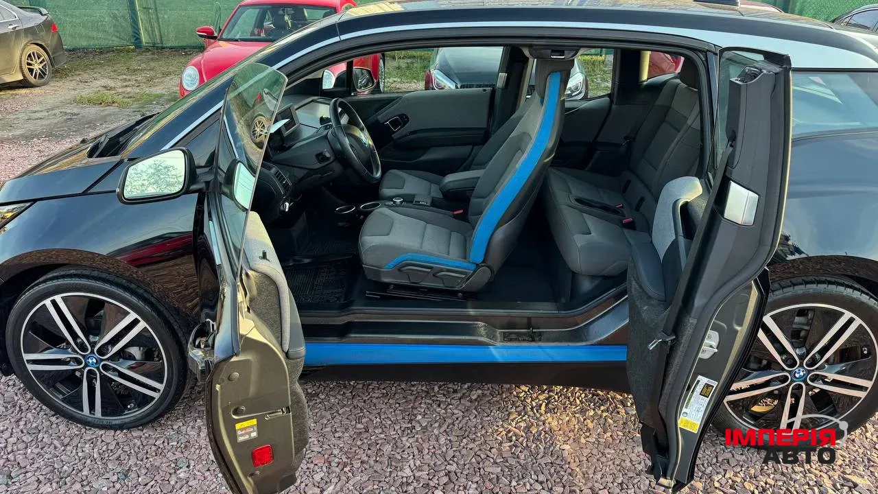 BMW i3 - фото 17