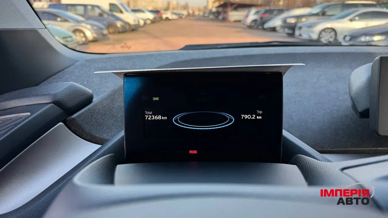 BMW i3 - фото 21