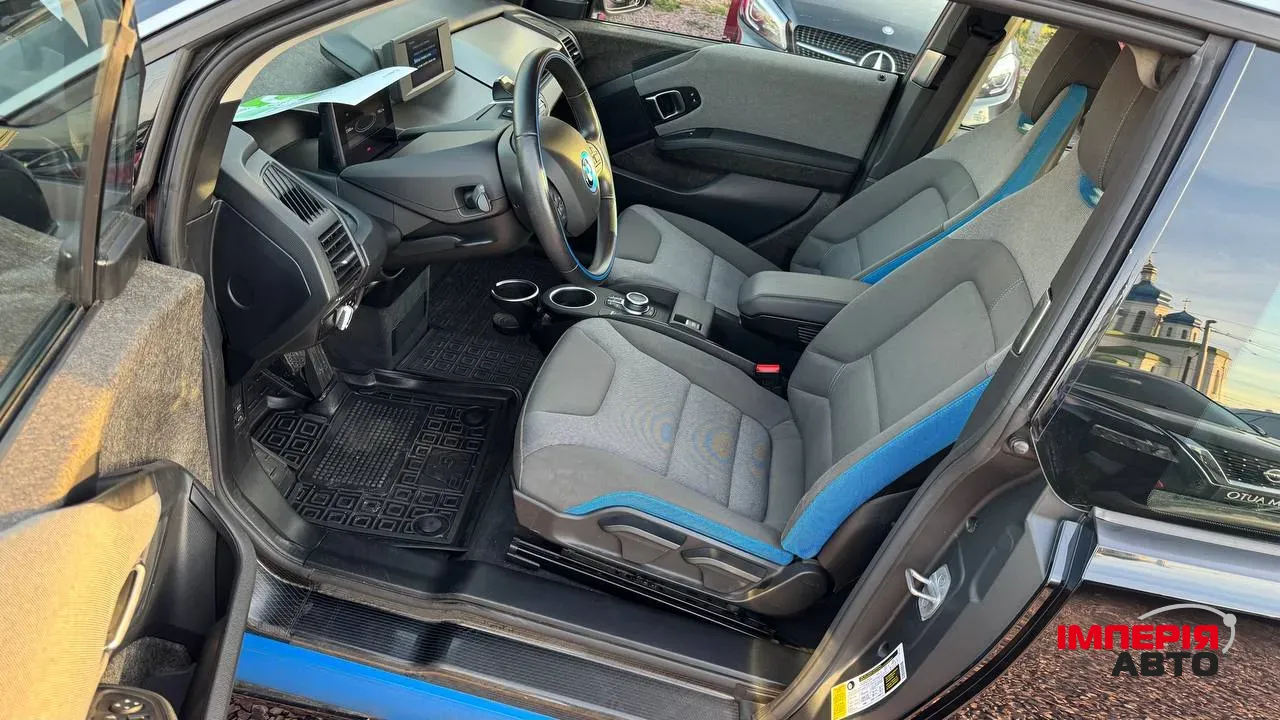BMW i3 - фото 16