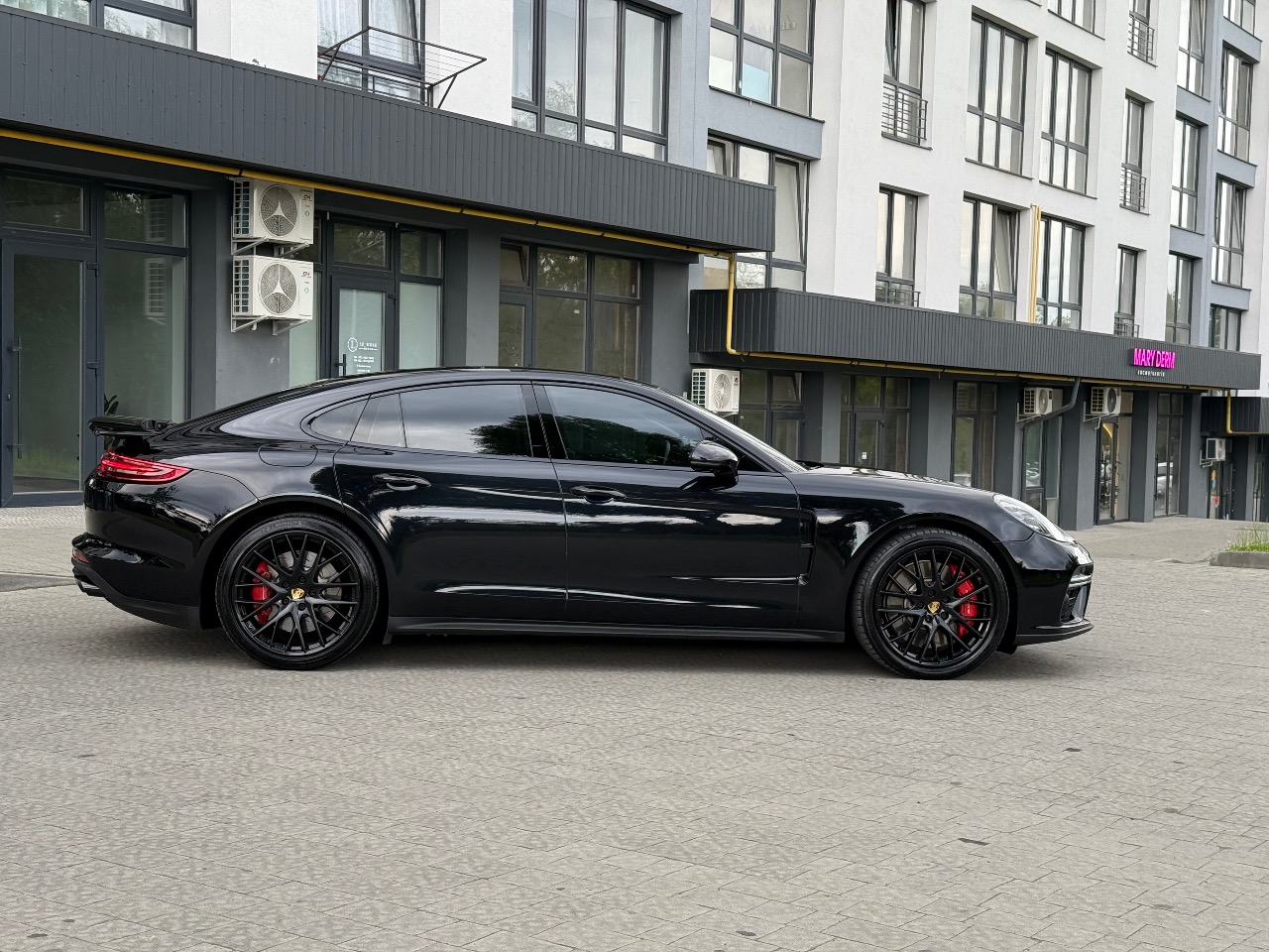 Porsche Panamera - фото 4