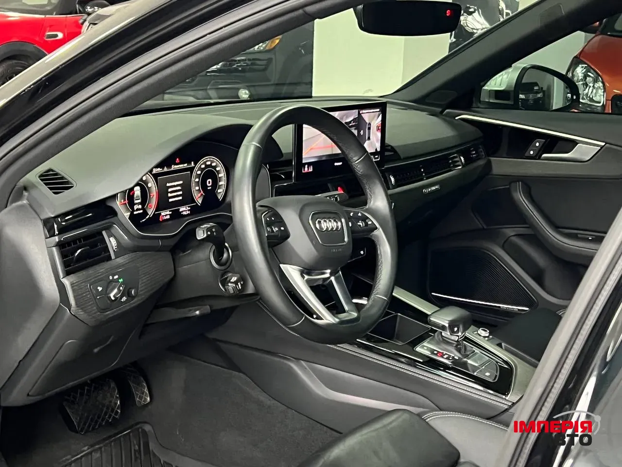 Audi A4 - фото 4