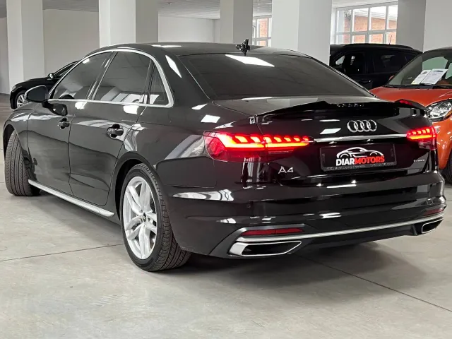 Audi A4 - фото 3