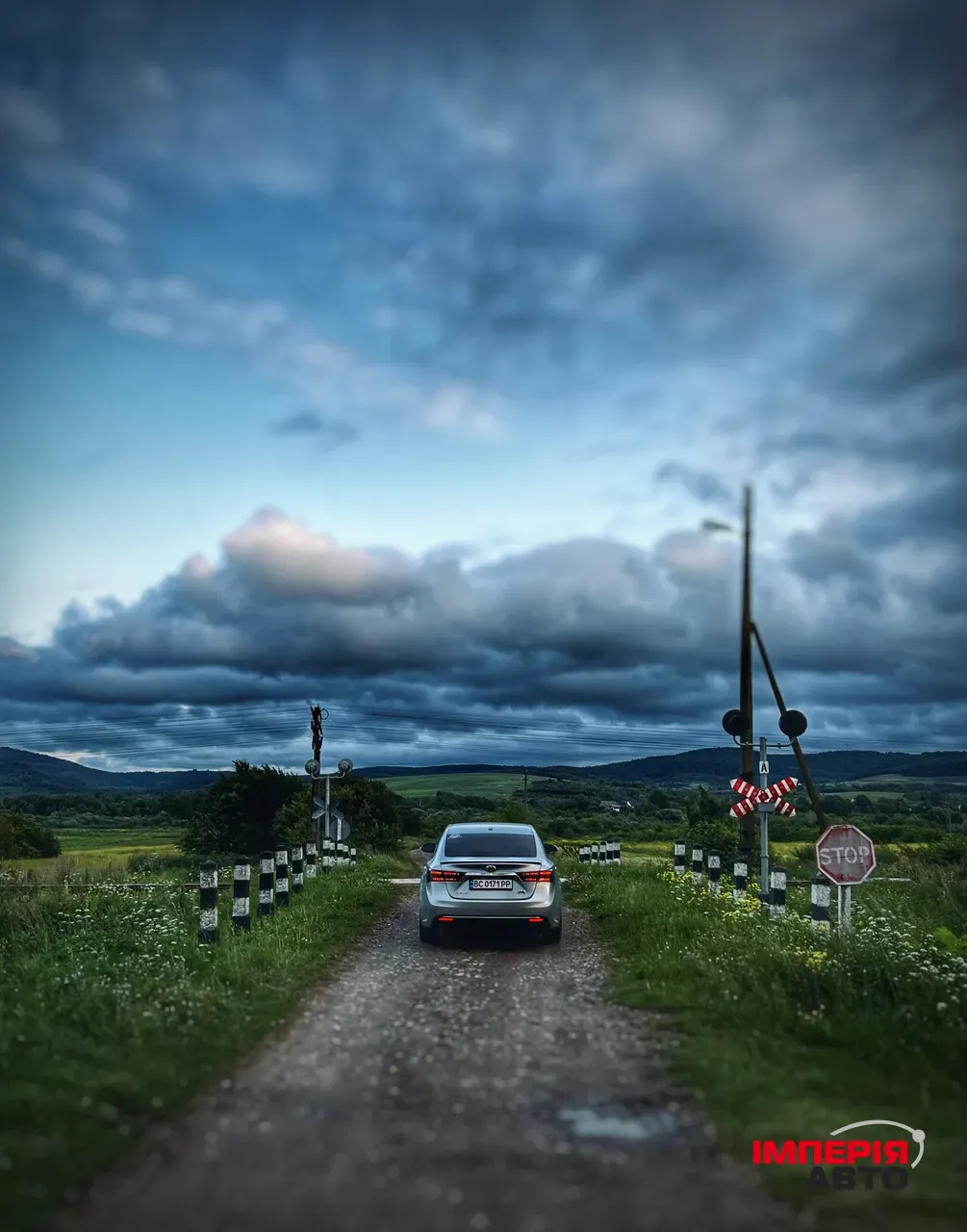 Toyota Avalon - фото 3