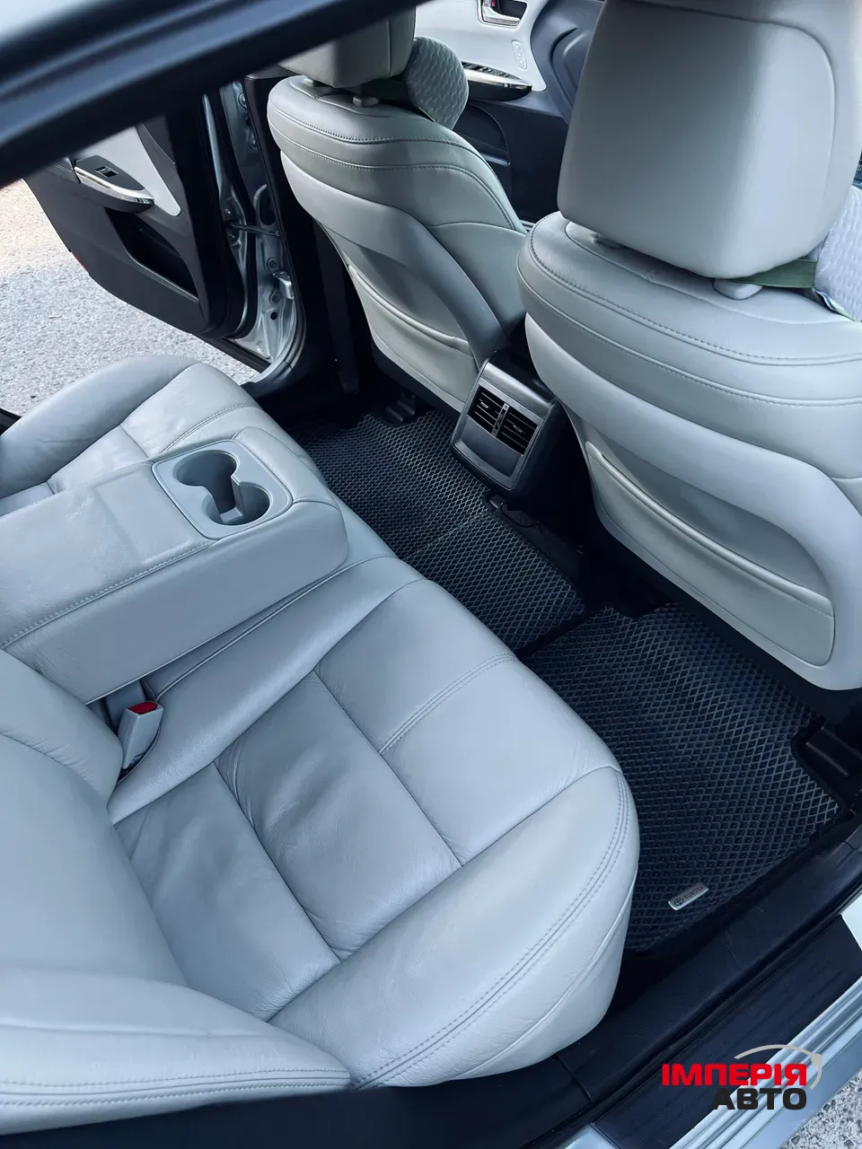 Toyota Avalon - фото 22