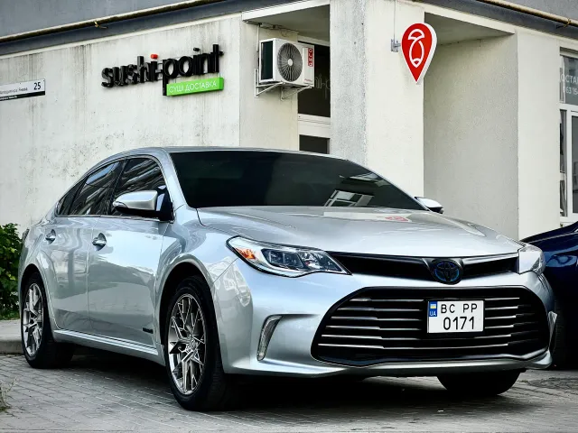 Toyota Avalon - фото 1