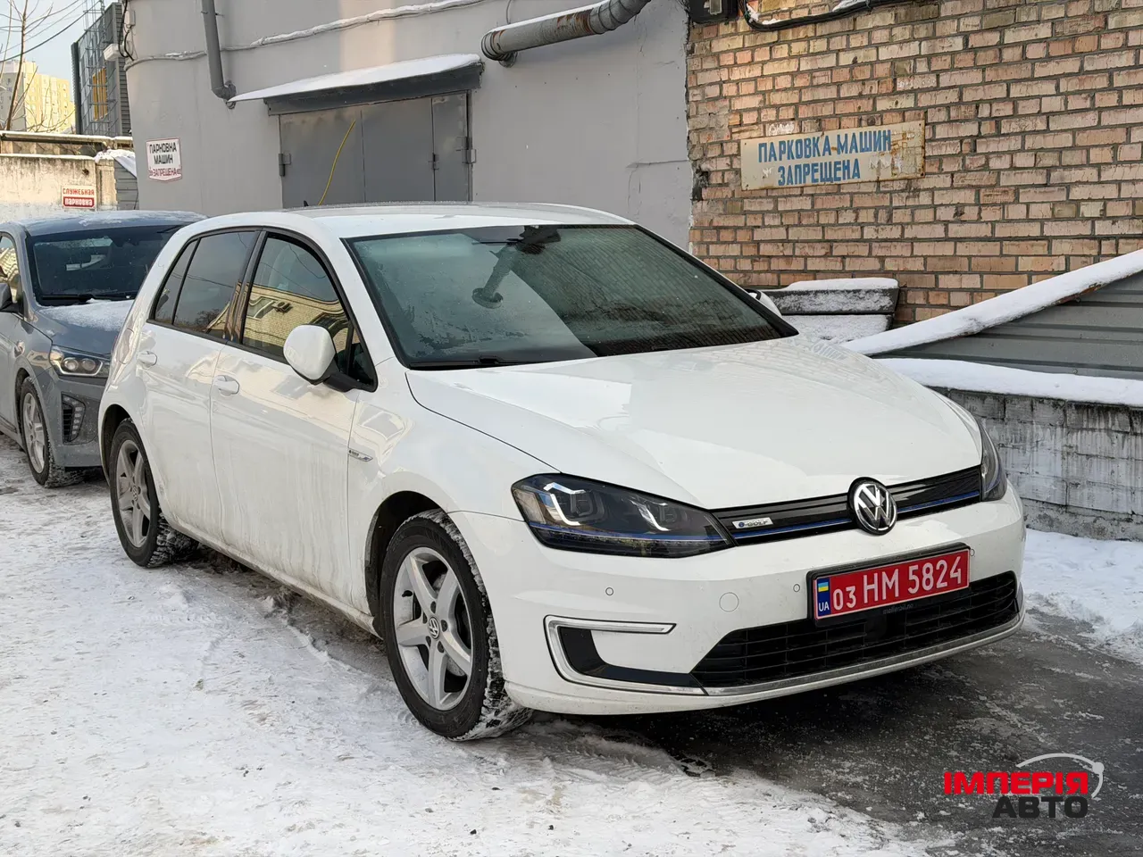Volkswagen Golf - фото 1